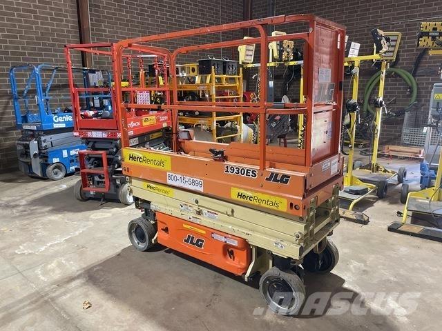 JLG 1930ES 가위형 리프트