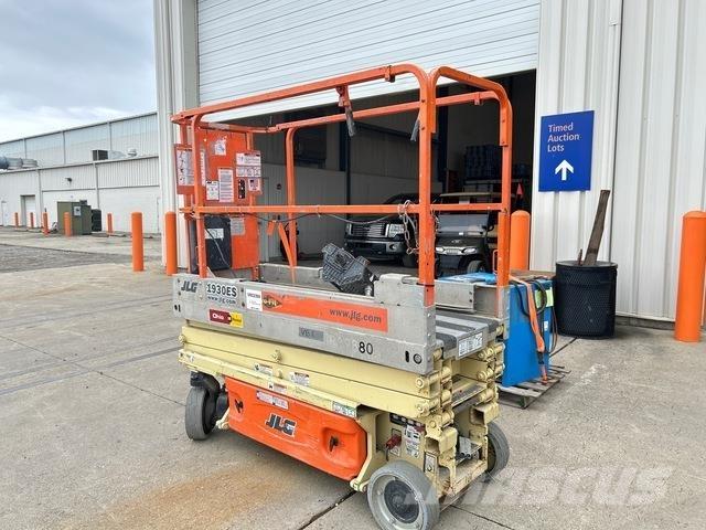 JLG 1930ES 가위형 리프트