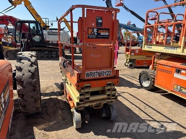 JLG 1930ES 가위형 리프트