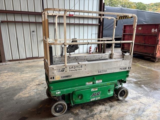 JLG 1930ES 가위형 리프트