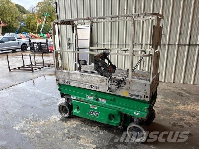 JLG 1930ES 가위형 리프트