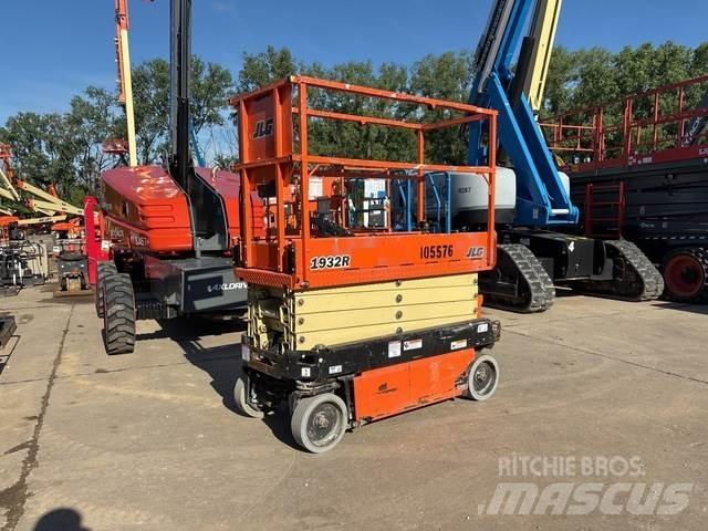 JLG 1932R 가위형 리프트