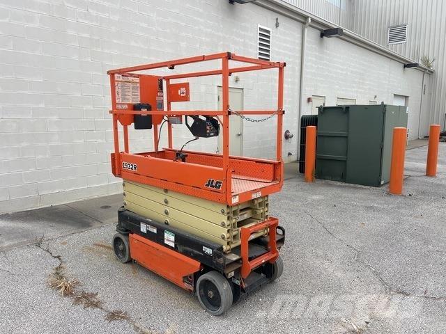 JLG 1932R 가위형 리프트