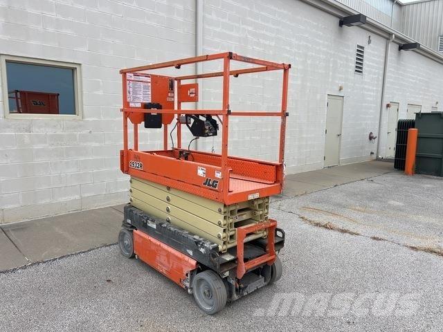 JLG 1932R 가위형 리프트