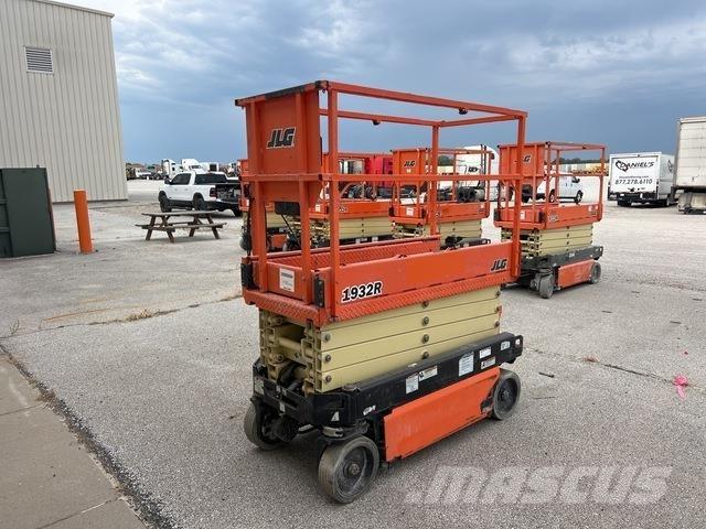 JLG 1932R 가위형 리프트