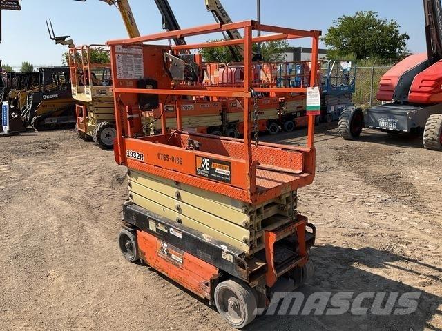 JLG 1932R 가위형 리프트