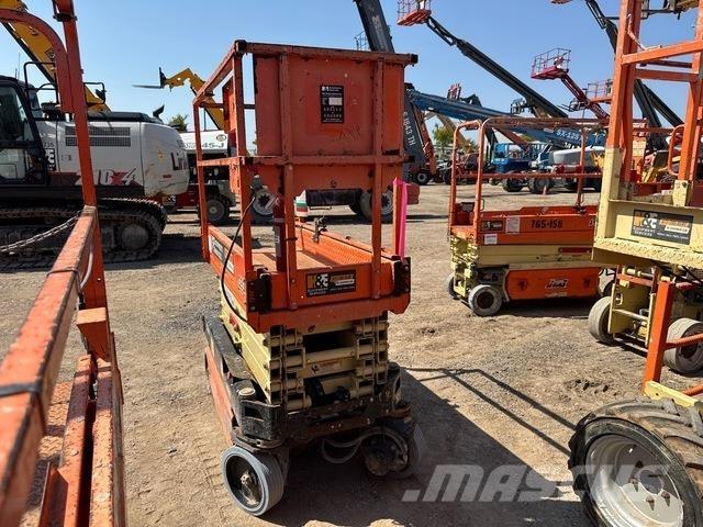 JLG 1932R 가위형 리프트