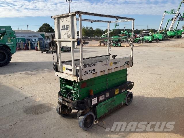 JLG 1932R 가위형 리프트