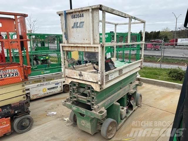 JLG 1932RS 가위형 리프트