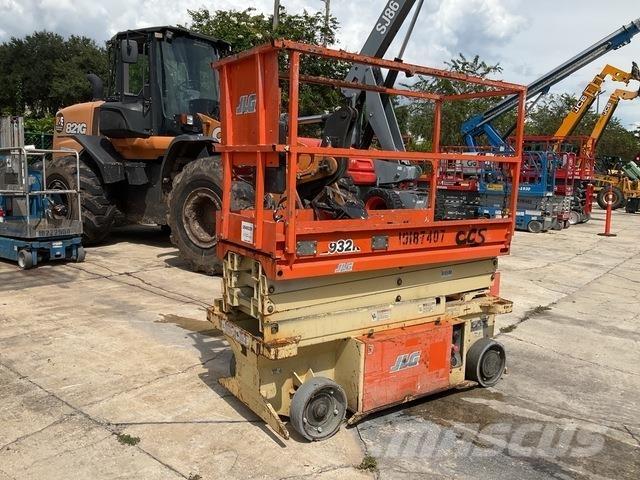 JLG 1932RS 가위형 리프트