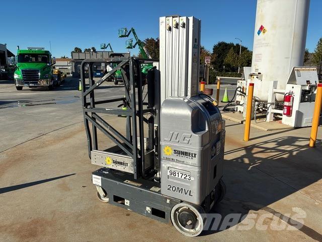 JLG 20MVL 인원/화물 앨리베이터