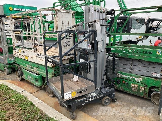 JLG 25AM 인원/화물 앨리베이터