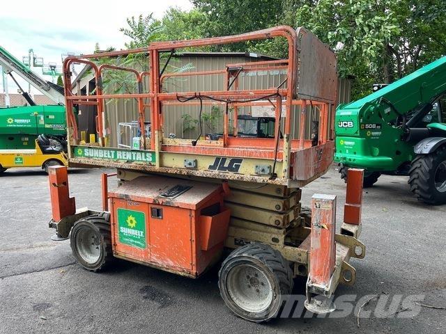 JLG 260 MRT 가위형 리프트