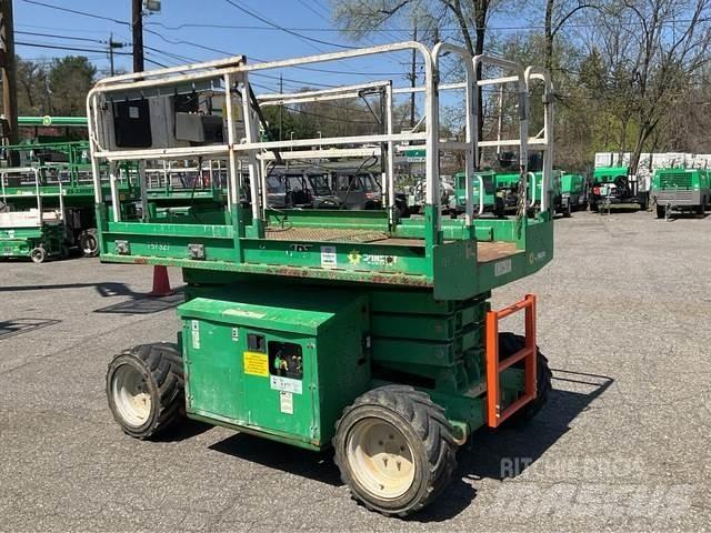 JLG 260MRT 가위형 리프트