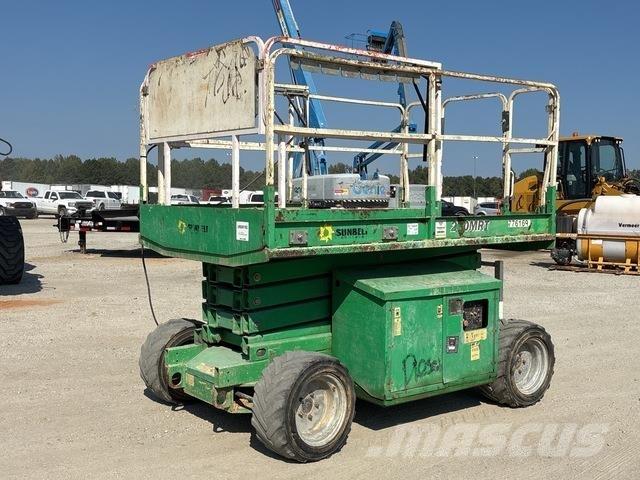 JLG 260MRT 가위형 리프트
