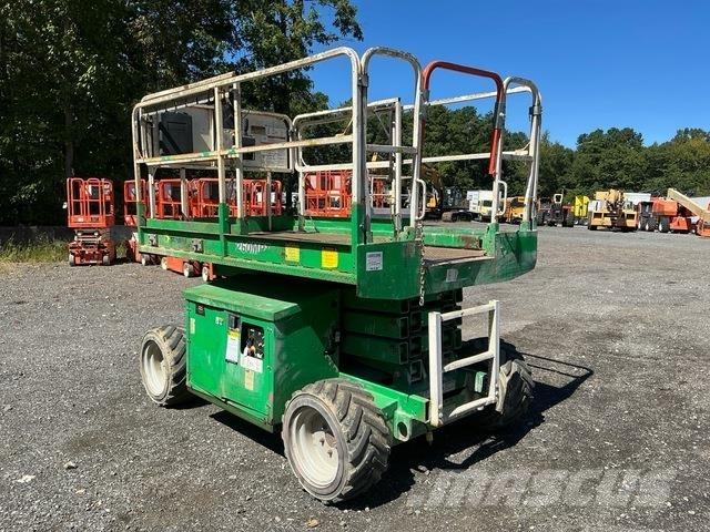 JLG 260MRT 가위형 리프트