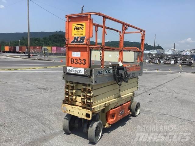 JLG 2630ES 가위형 리프트