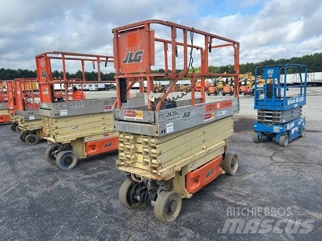 JLG 2630ES 가위형 리프트