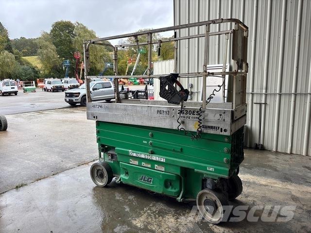 JLG 2630ES 가위형 리프트