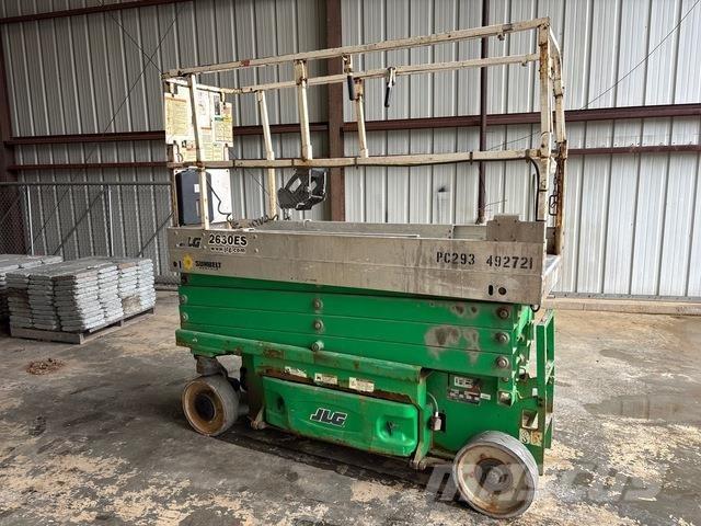 JLG 2630ES 가위형 리프트