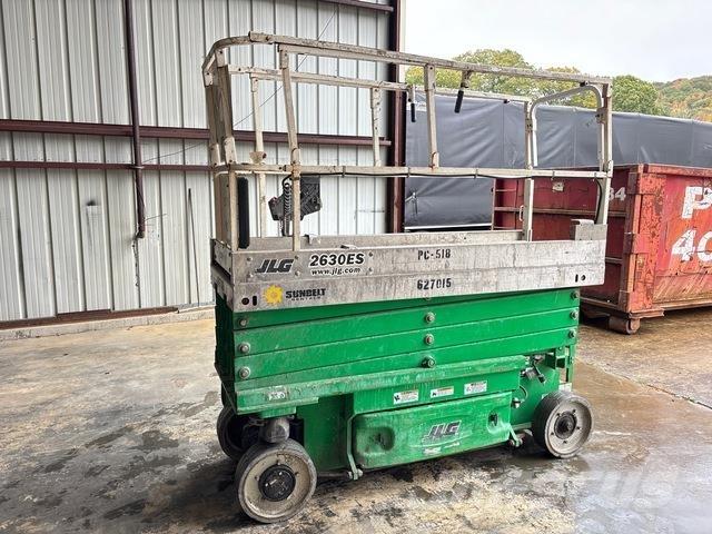 JLG 2630ES 가위형 리프트