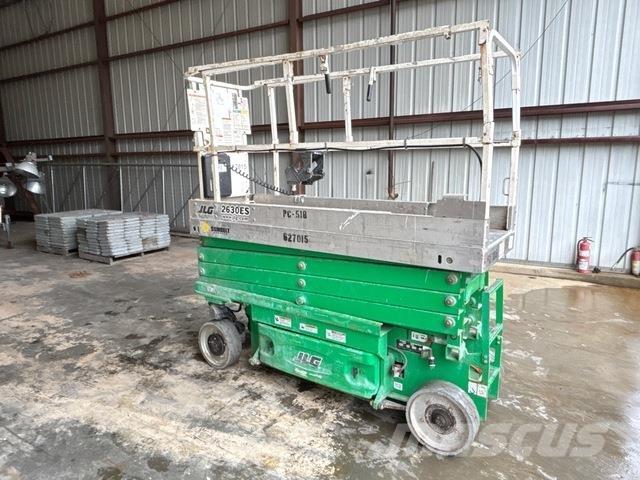 JLG 2630ES 가위형 리프트