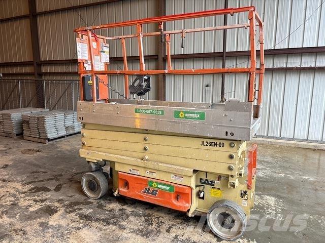 JLG 2630ES 가위형 리프트