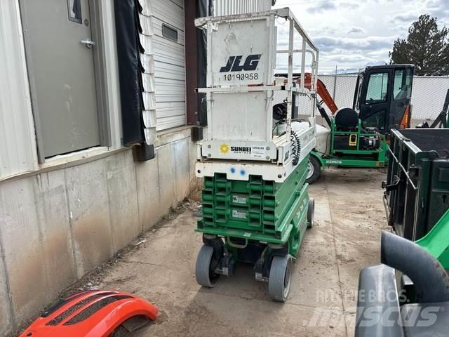 JLG 2632ES 가위형 리프트