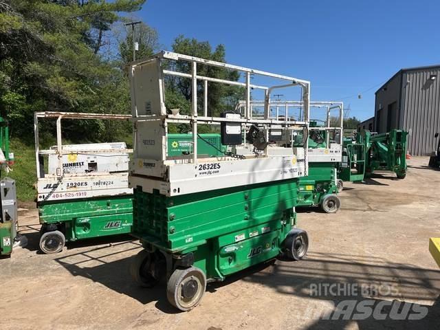 JLG 2632ES 가위형 리프트