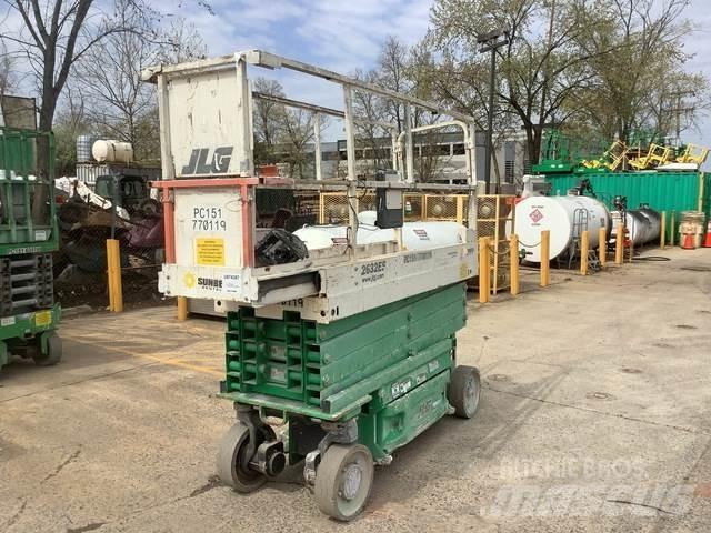 JLG 2632ES 가위형 리프트