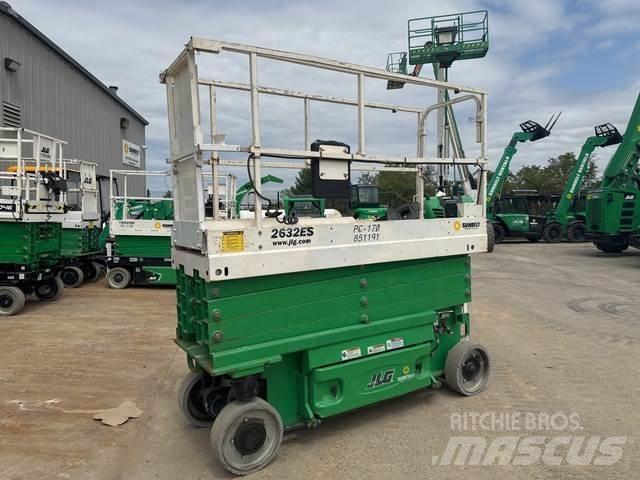 JLG 2632ES 가위형 리프트