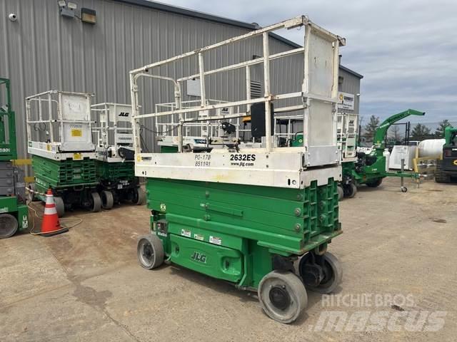 JLG 2632ES 가위형 리프트