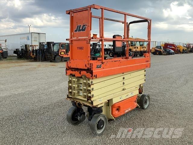 JLG 2632ES 가위형 리프트