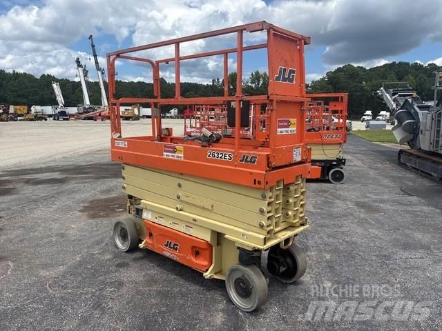 JLG 2632ES 가위형 리프트