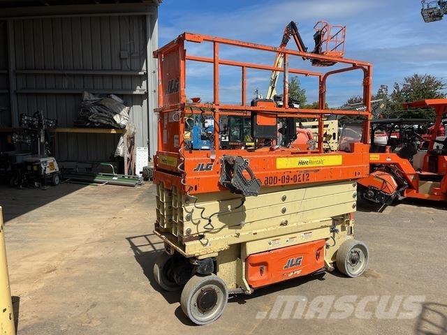 JLG 2632ES 가위형 리프트