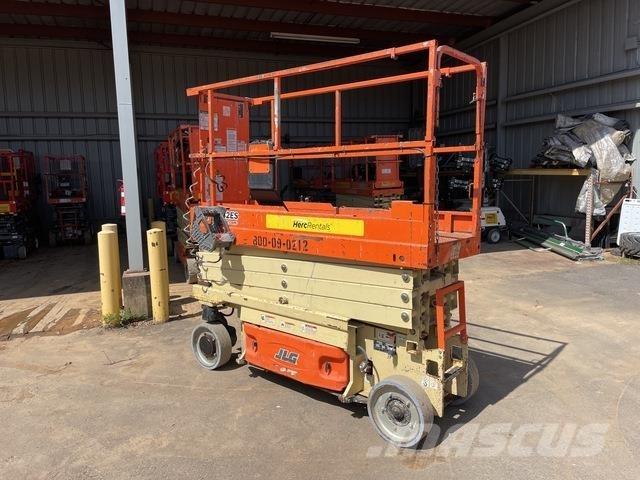 JLG 2632ES 가위형 리프트