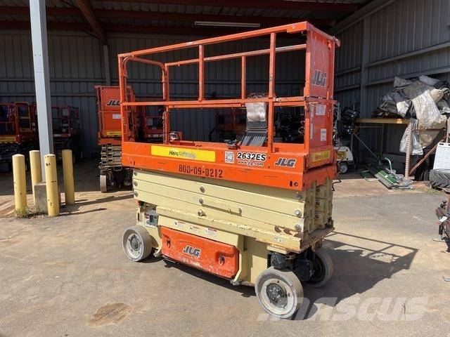 JLG 2632ES 가위형 리프트
