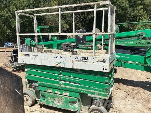 JLG 2632ES 가위형 리프트