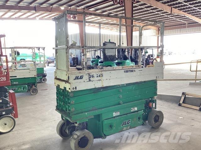 JLG 2632ES 가위형 리프트