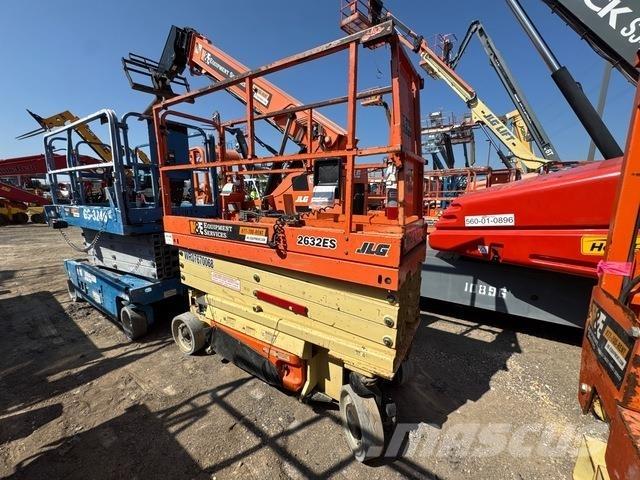 JLG 2632ES 가위형 리프트