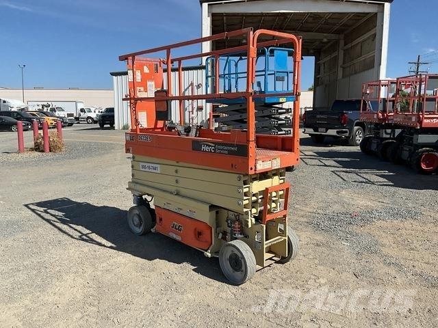 JLG 2632ES 가위형 리프트