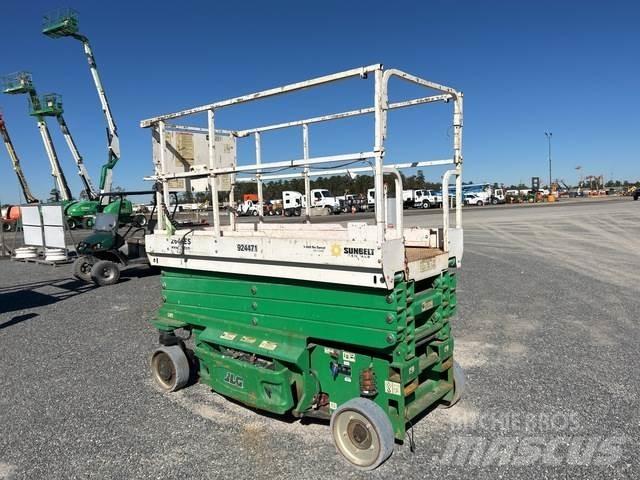 JLG 2646ES 가위형 리프트