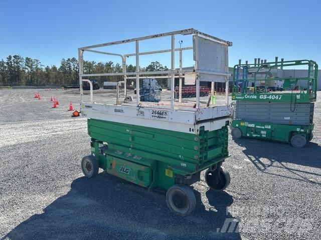 JLG 2646ES 가위형 리프트