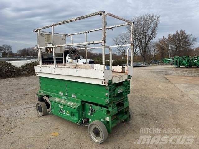 JLG 2646ES 가위형 리프트