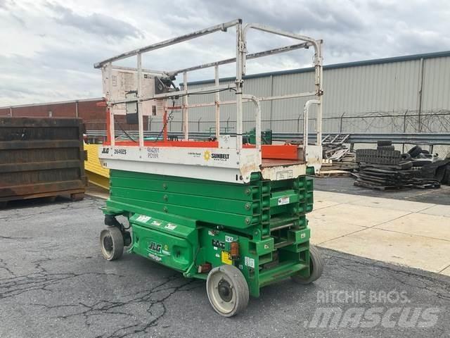 JLG 2646ES 가위형 리프트