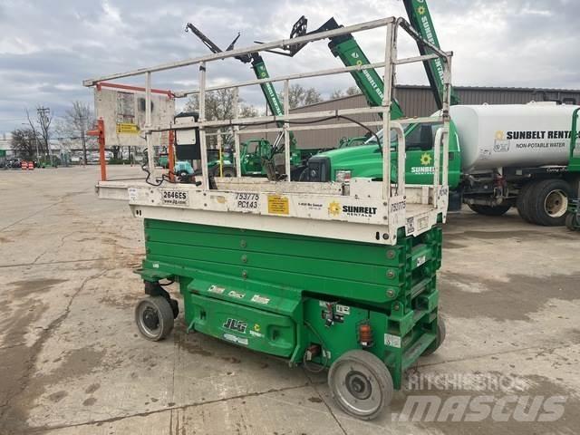 JLG 2646ES 가위형 리프트
