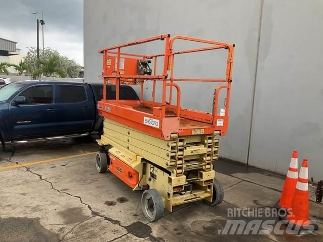 JLG 2646ES 가위형 리프트