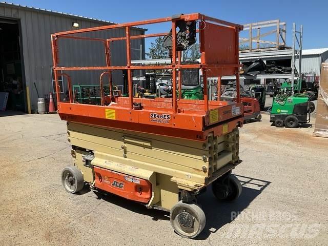 JLG 2646ES 가위형 리프트