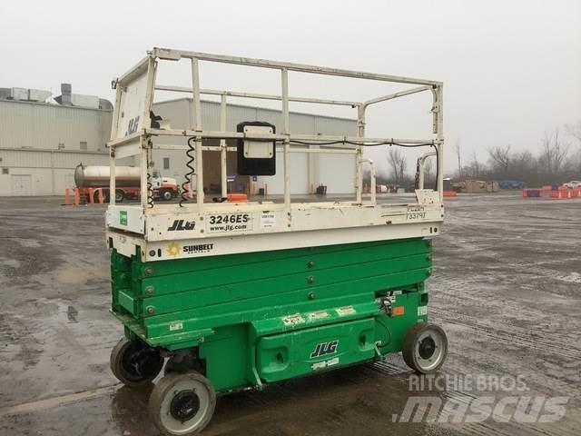 JLG 3246ES 가위형 리프트