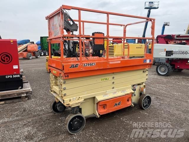 JLG 3246ES 가위형 리프트